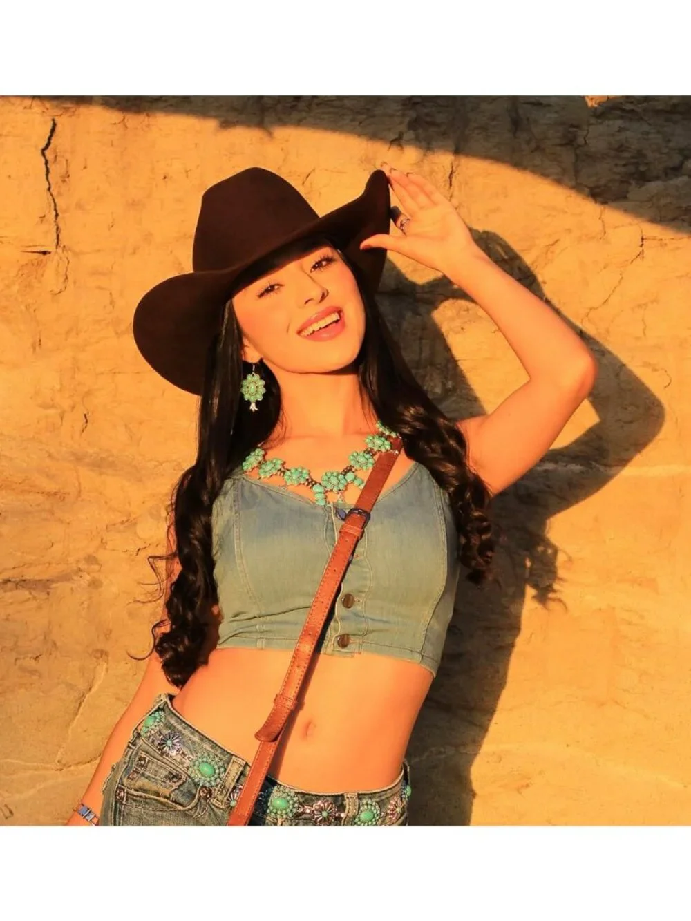 Rustic Western Jewelry Set for Women - Vintage Cowgirl Necklace & Earring Set